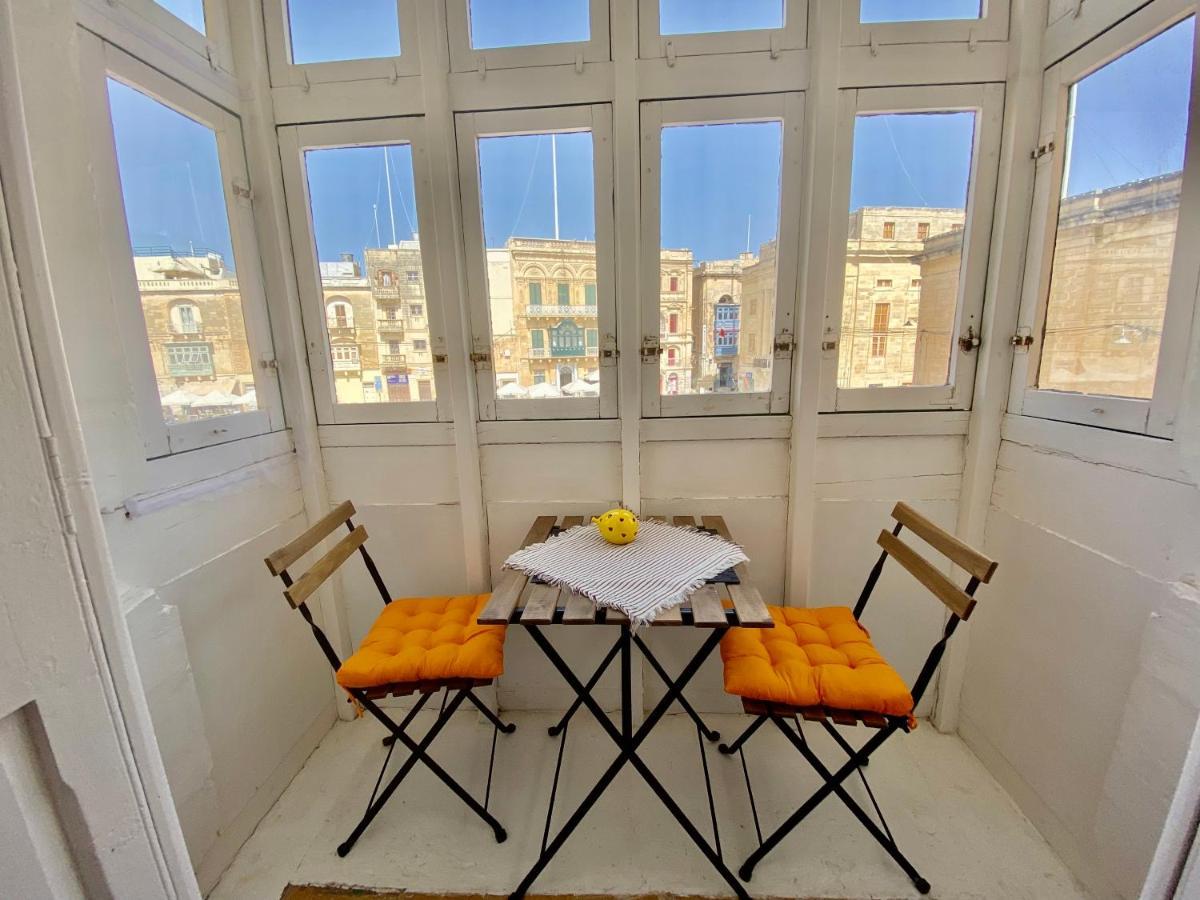 The Knight - Heritage & Art Home At Birgu Square Buitenkant foto