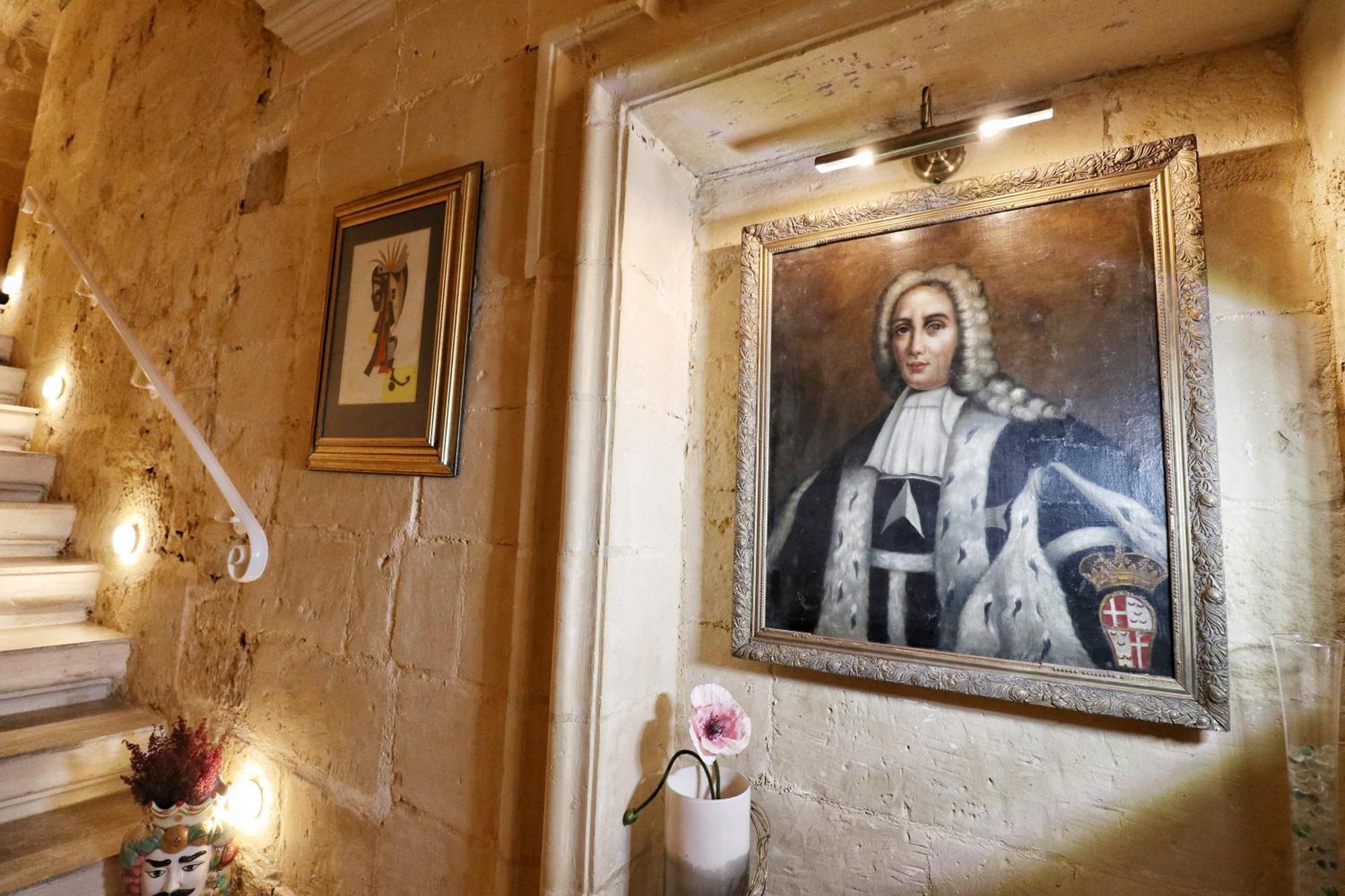 The Knight - Heritage & Art Home At Birgu Square Buitenkant foto