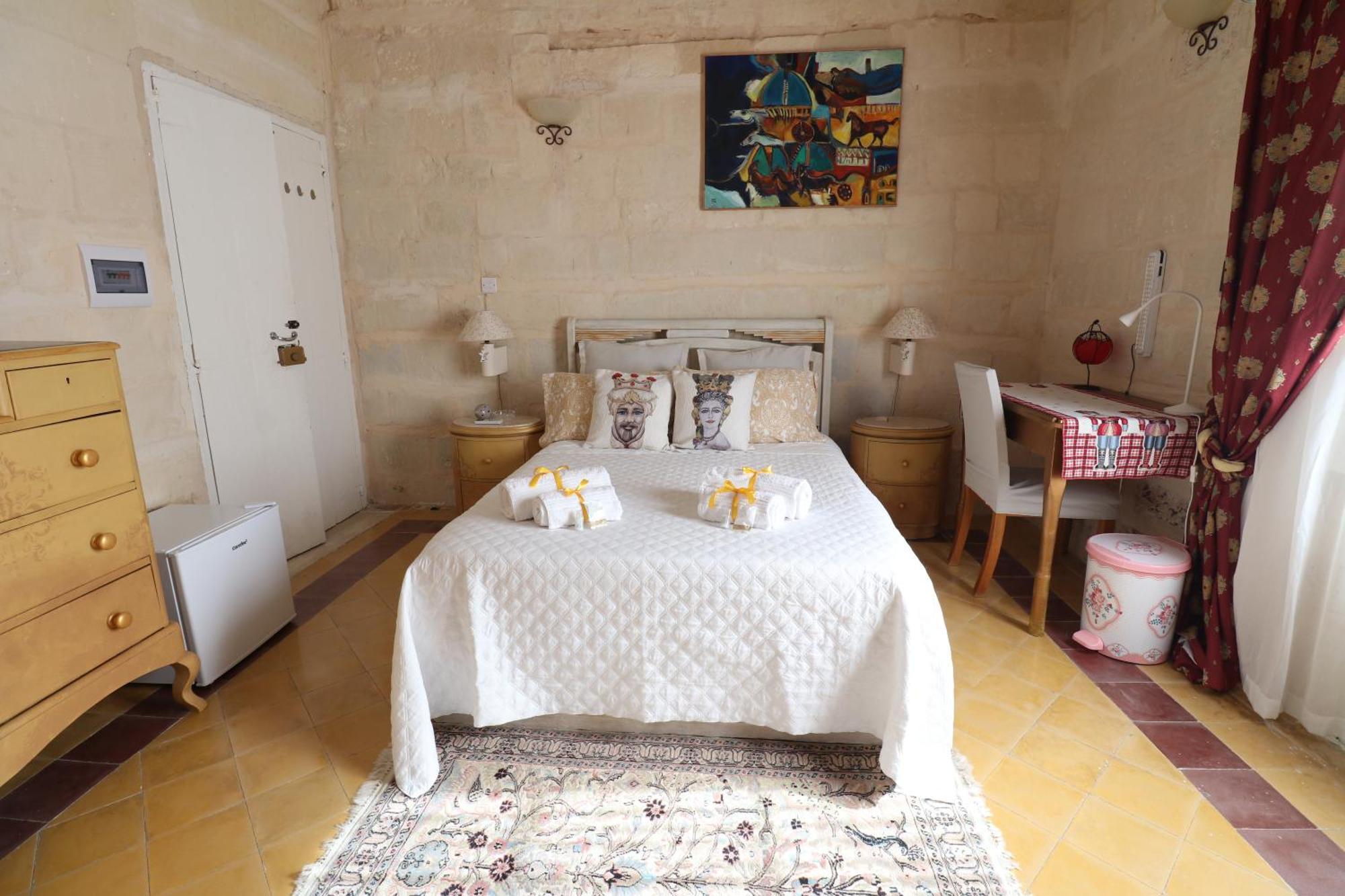 The Knight - Heritage & Art Home At Birgu Square Buitenkant foto